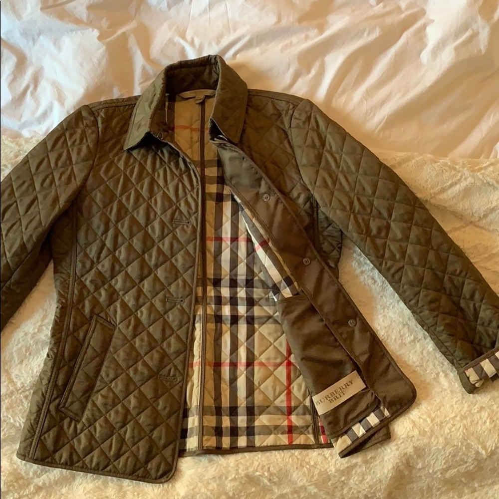 Burberry Jacket, barely worn! Forest green!